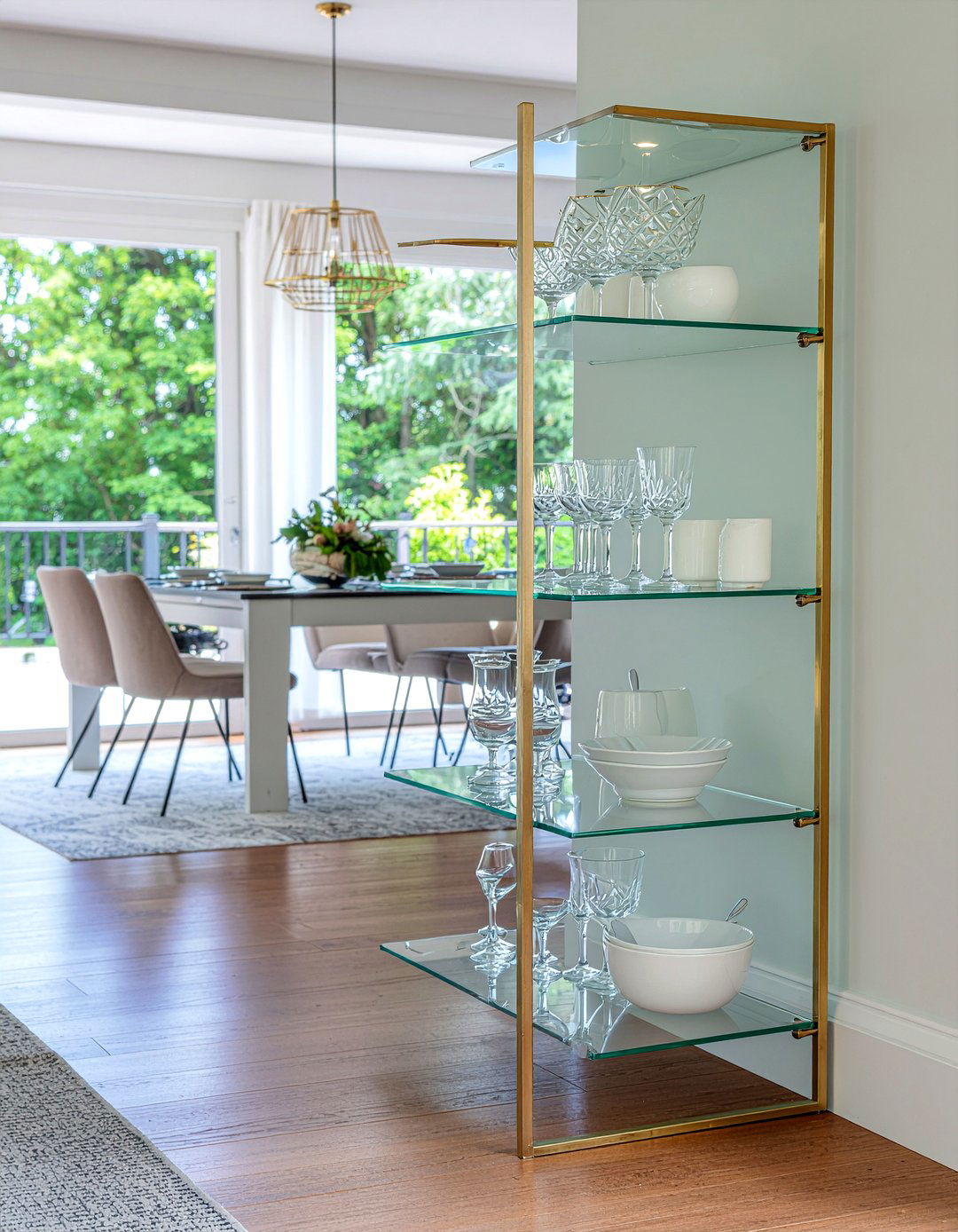 Glass Display Cabinet - 30 glam living room ideas