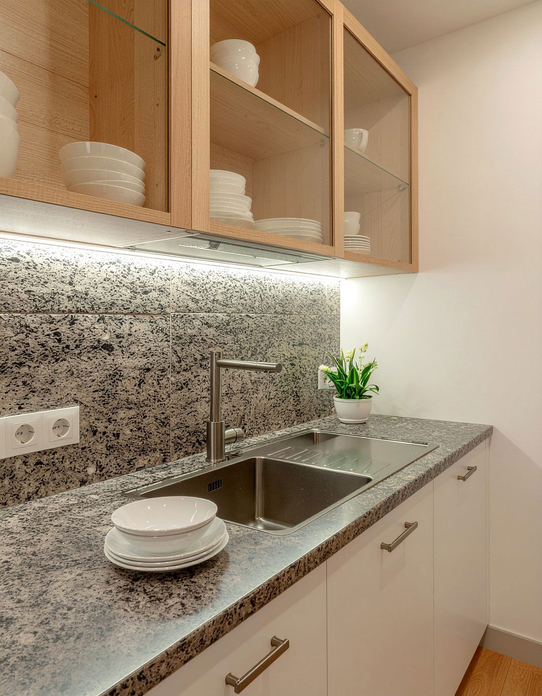 Glass Front Cabinets - 30 English cottage kitchen ideas