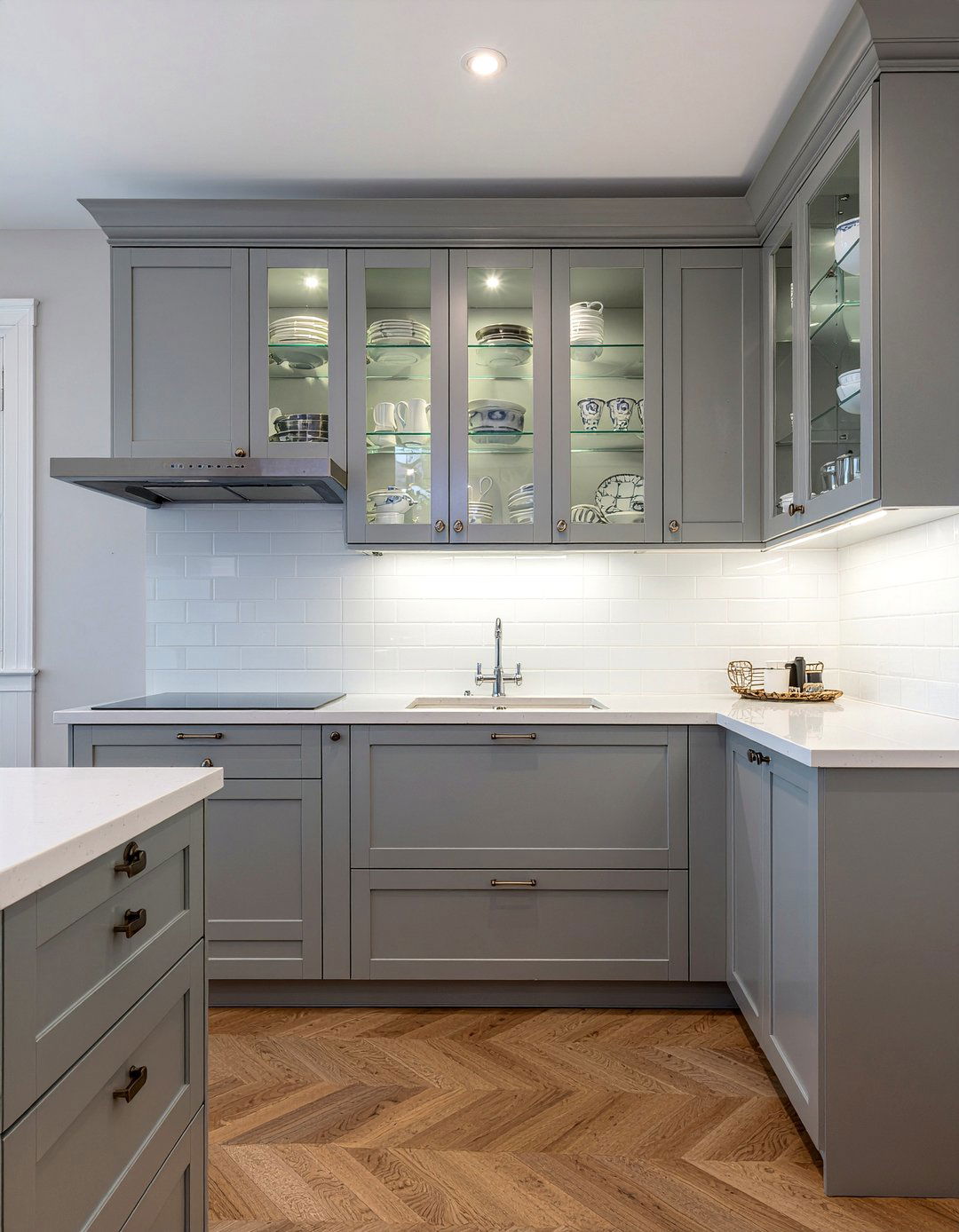 Glass Front Cabinets - 30 full kitchen remodel ideas