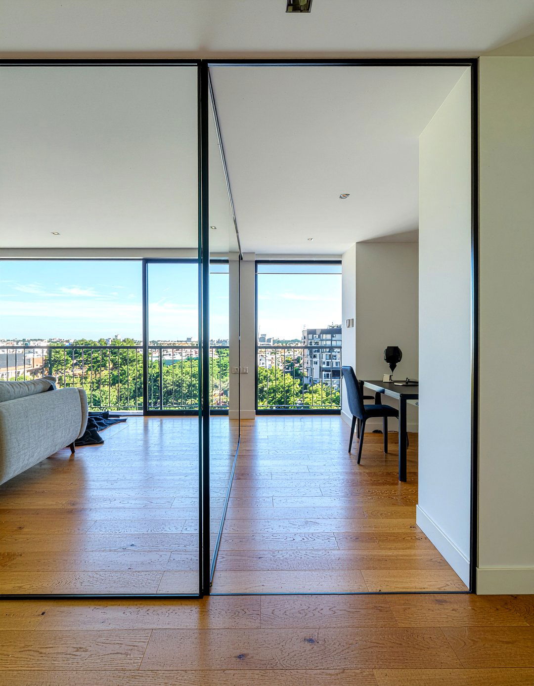 Glass Partition Wall - 30 penthouse living room ideas