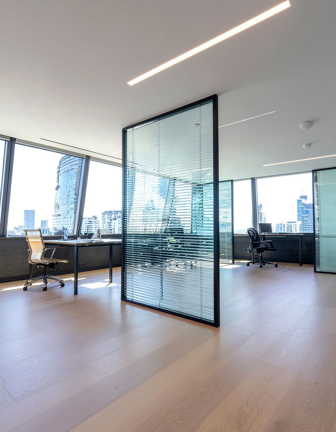 Glass Partition Walls - 30 penthouse bedroom ideas