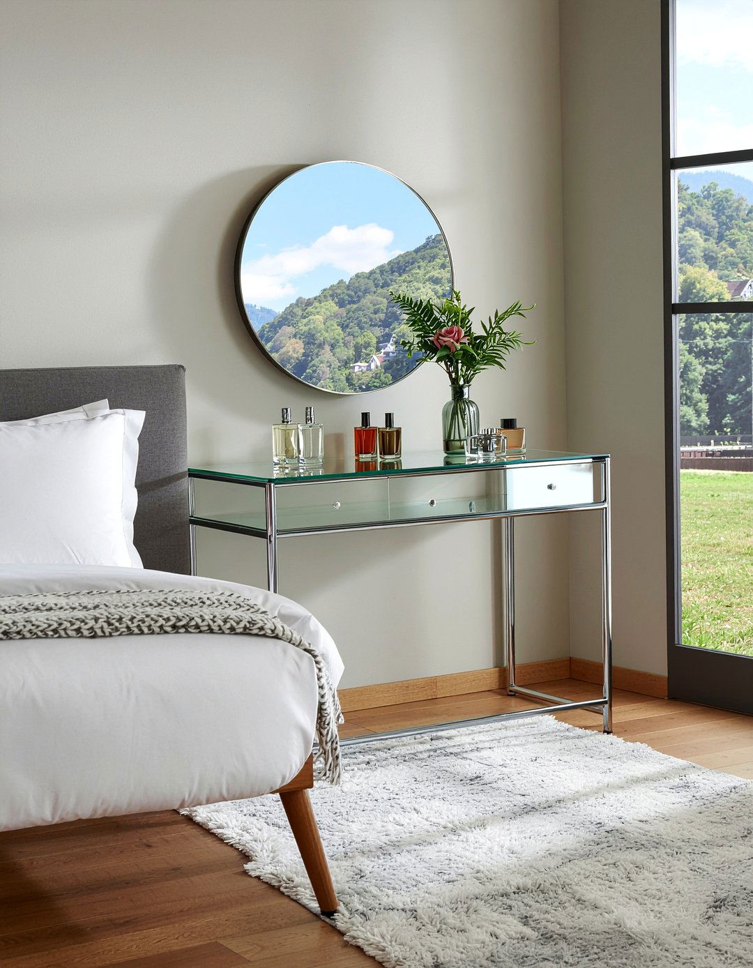 Glass Top Vanity - 30 bedroom modern vanity designs