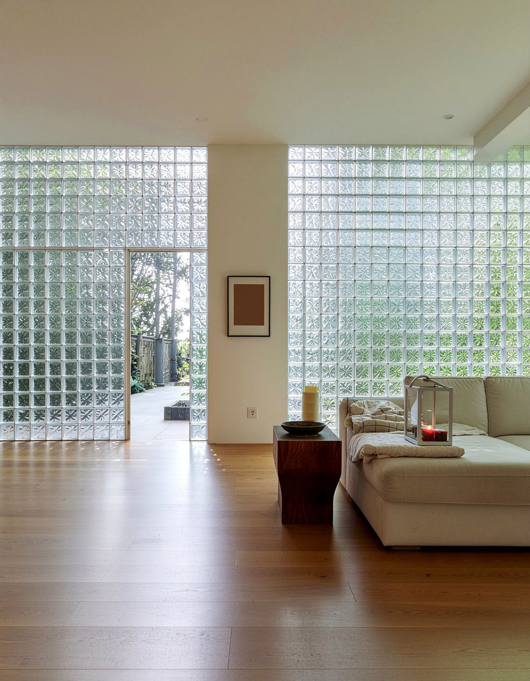 Glass block wall living room - 30 living room natural light ideas