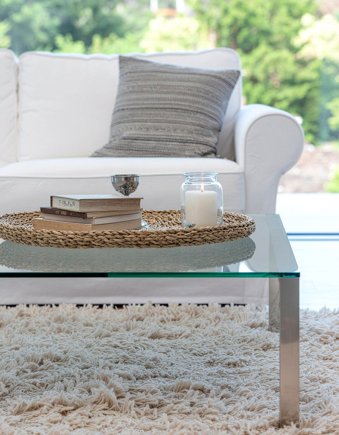 Glass coffee table display - 30 living room coffee table styling
