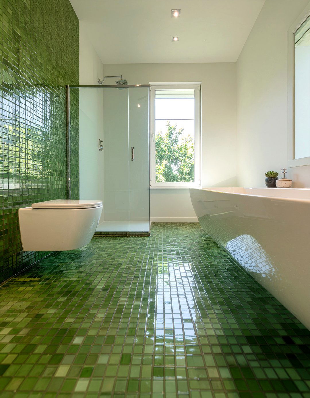 Glass mosaic floor - 30 bathroom floor ideas