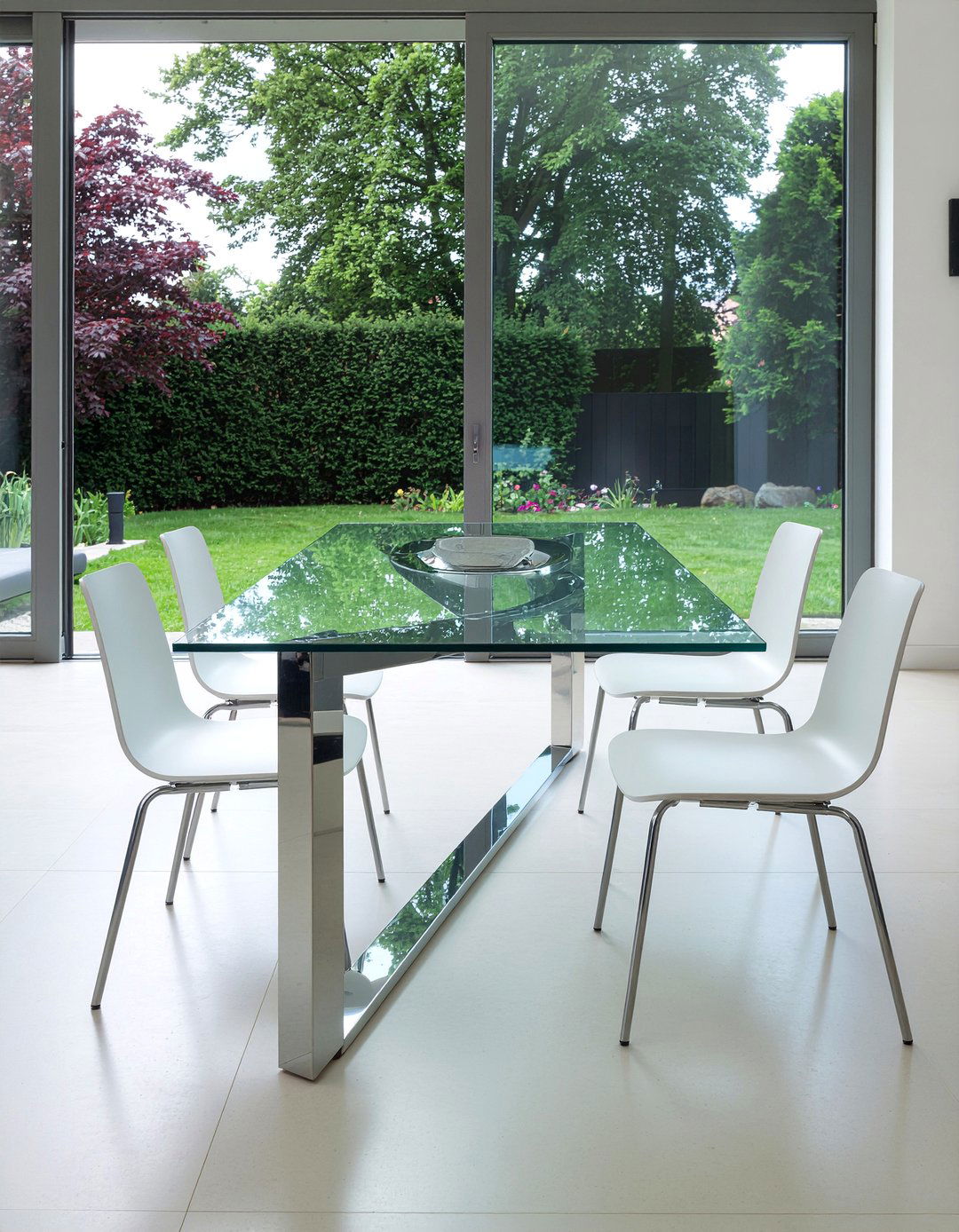 Glass top dining table - 30 practical dining room ideas