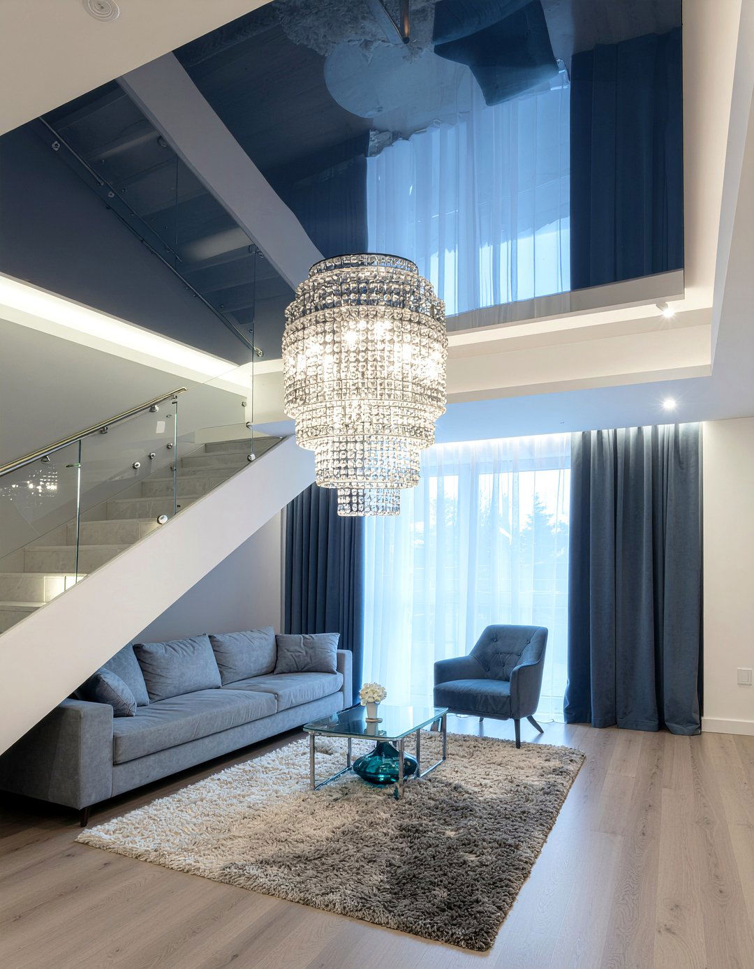 Glossy Ceiling - 30 dramatic living room ideas