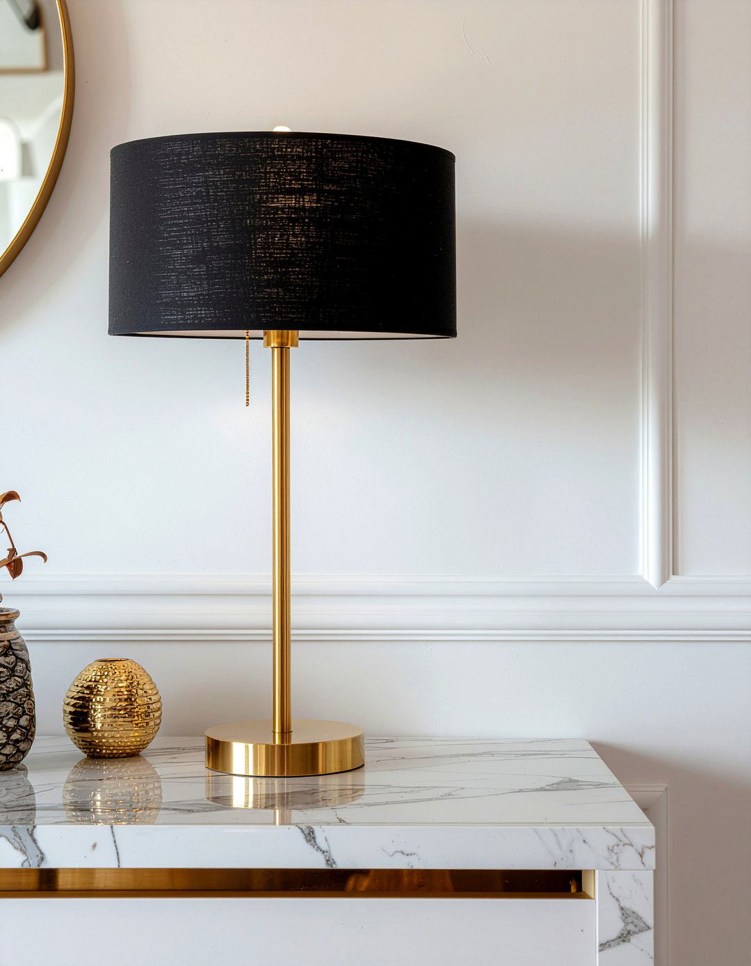 Gold Buffet Lamp - 30 gold dining room ideas