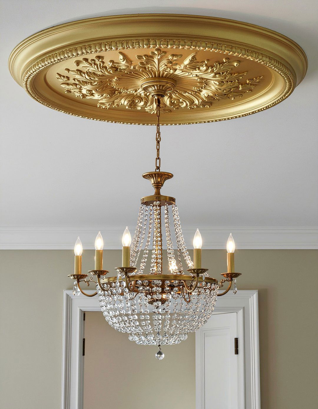 Gold Ceiling Medallion - 30 gold dining room ideas