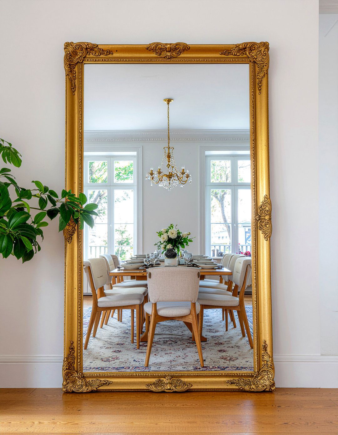 Gold Framed Mirror Dining Room - 30 gold accent dining room ideas
