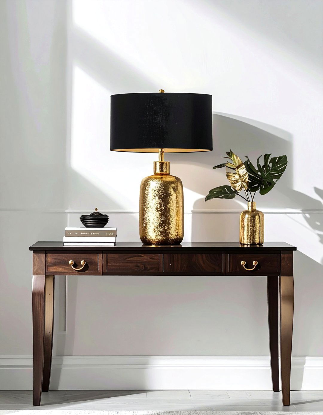 Gold Leaf Table Lamp - 30 modern lamp ideas