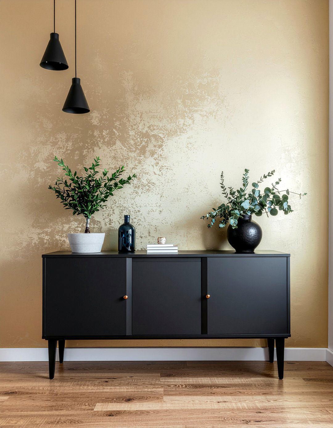 Gold Wallpaper - 30 gold dining room ideas