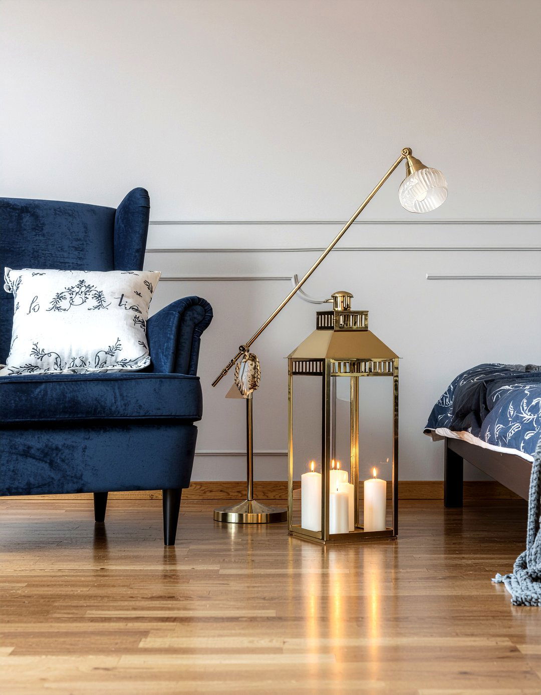 Gold floor lantern - 30 bedroom candle lanterns