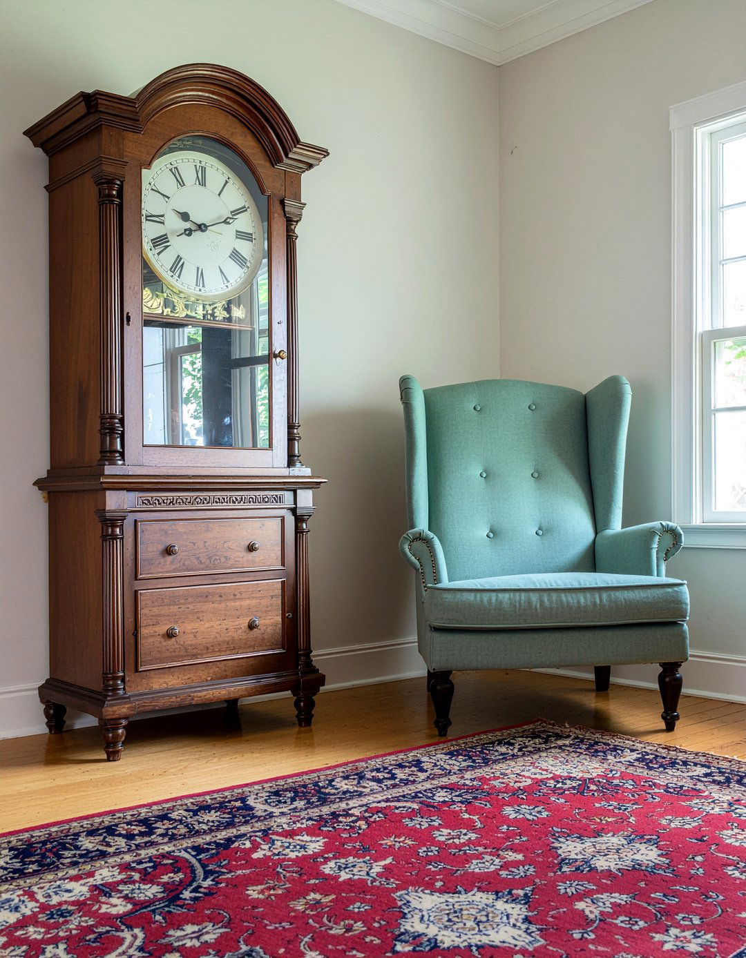 Grandfather clock living room - 30 traditional living room ideas