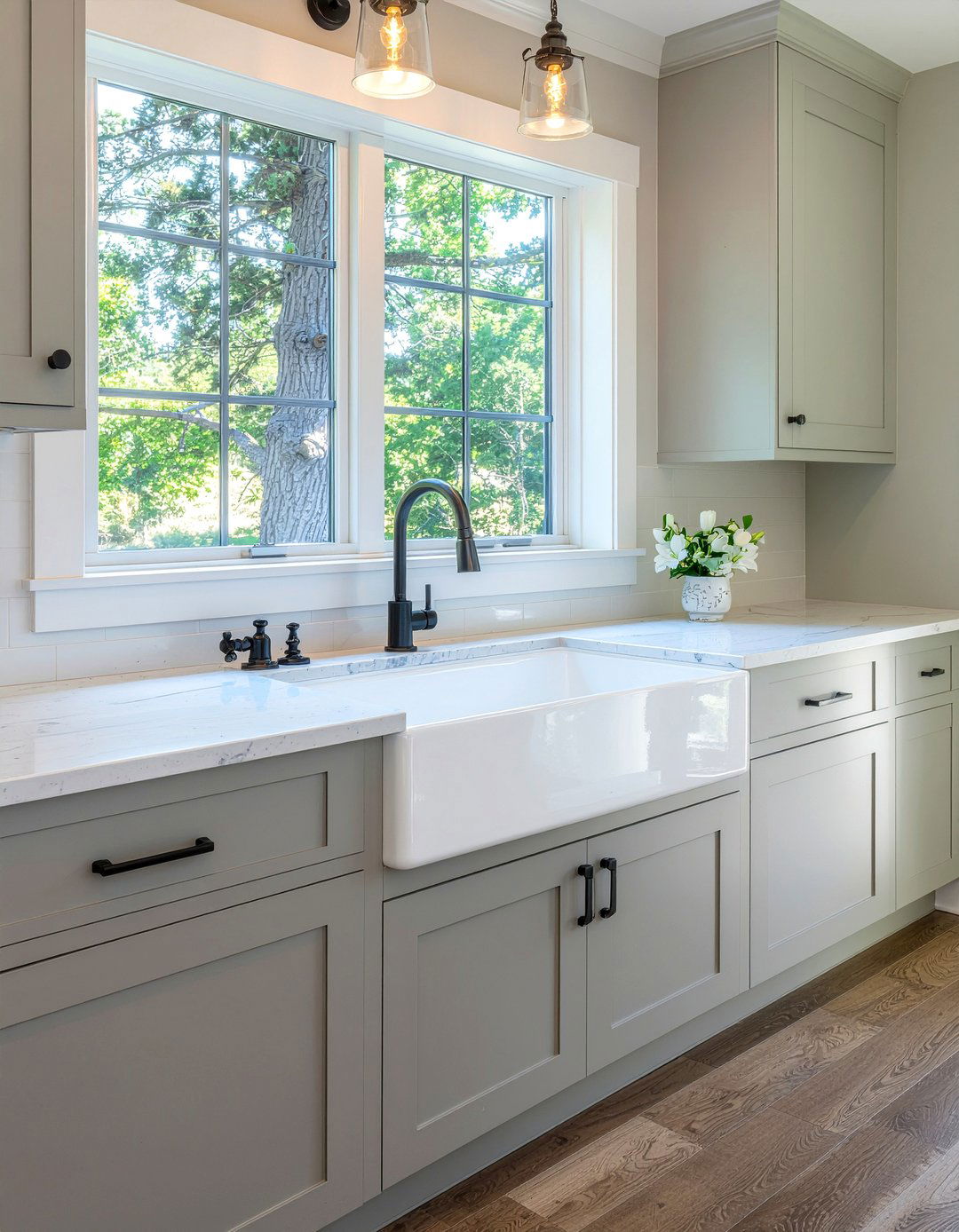 Gray Cabinets Farmhouse Sink - 30 gray kitchen cabinet ideas