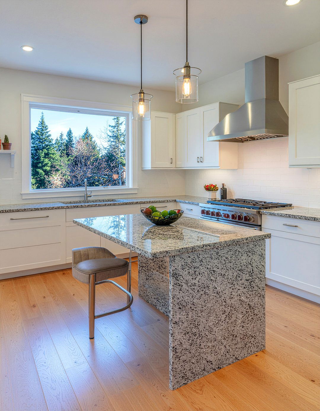 Gray Granite Kitchen - 30 granite countertop kitchen ideas