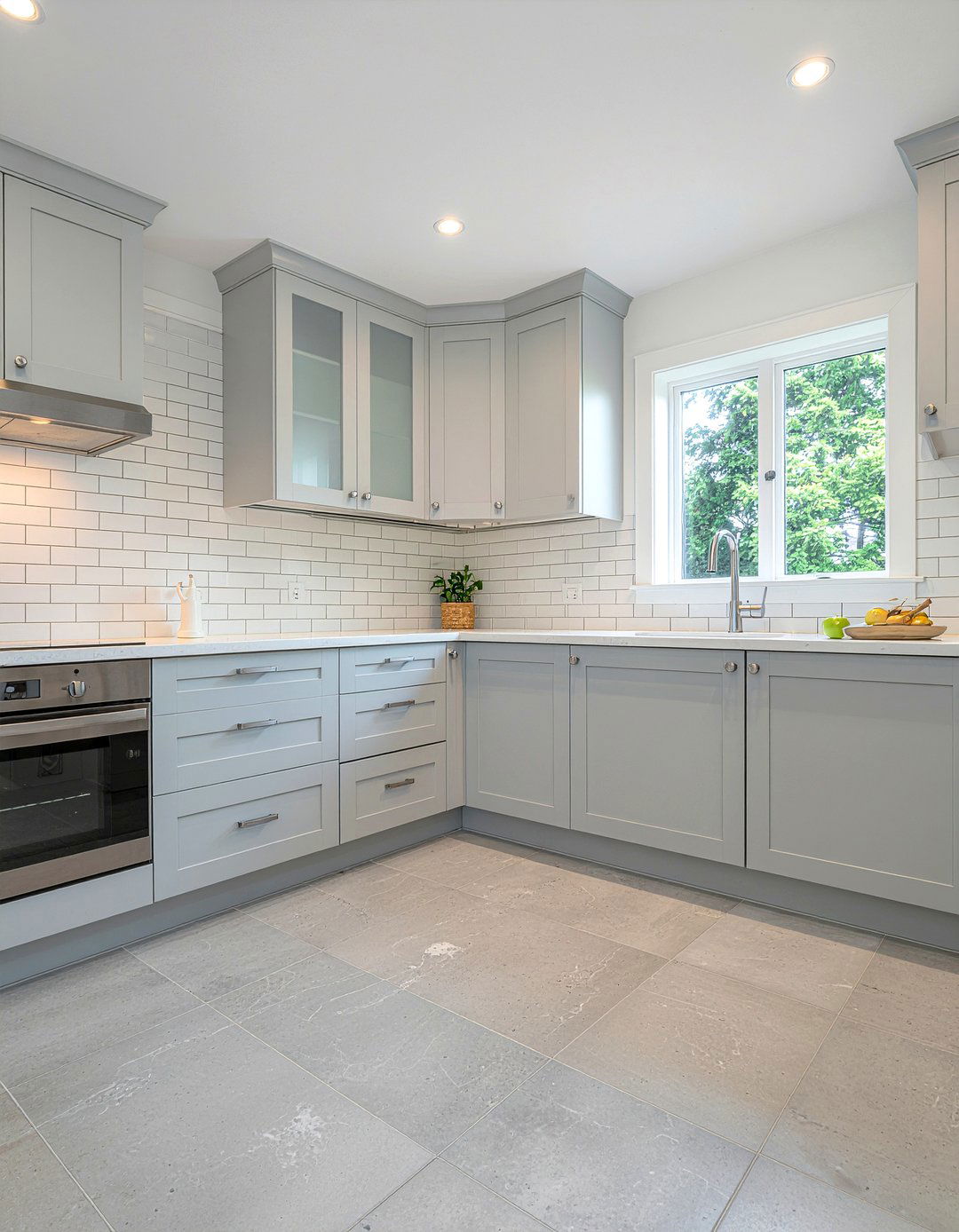 Gray Kitchen Cabinets - 30 full kitchen remodel ideas