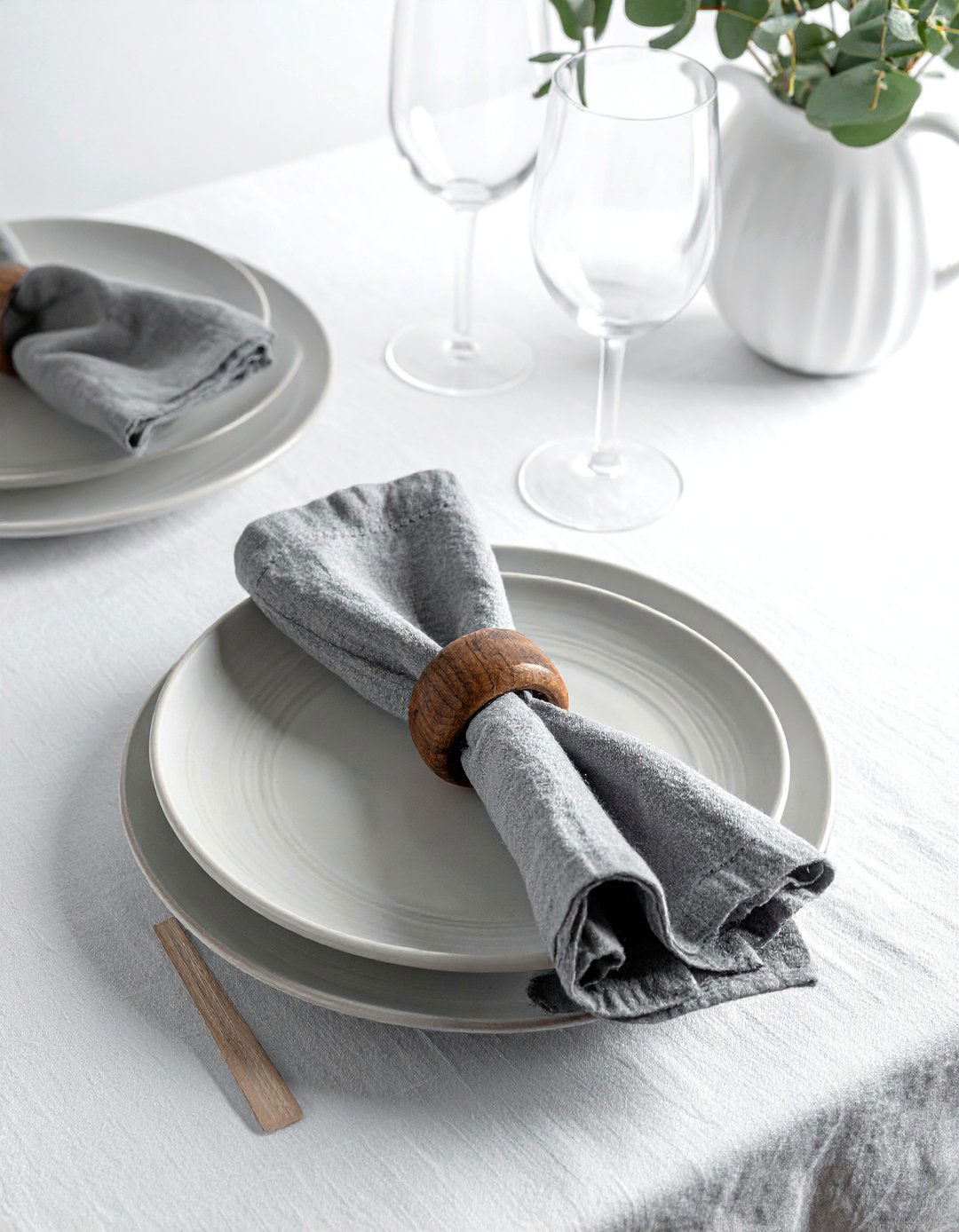Gray Linen Napkins - 30 gray dining room accessories ideas