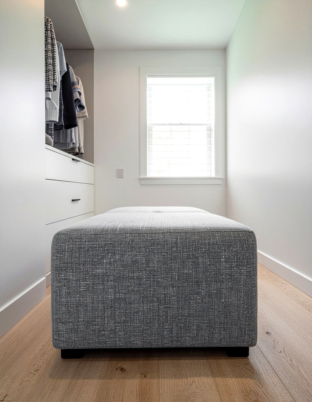 Gray bedroom ottoman - 30 bedroom stools