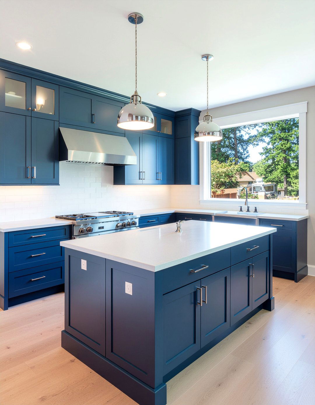 Gray countertops blue cabinets - 30 gray countertop kitchen ideas