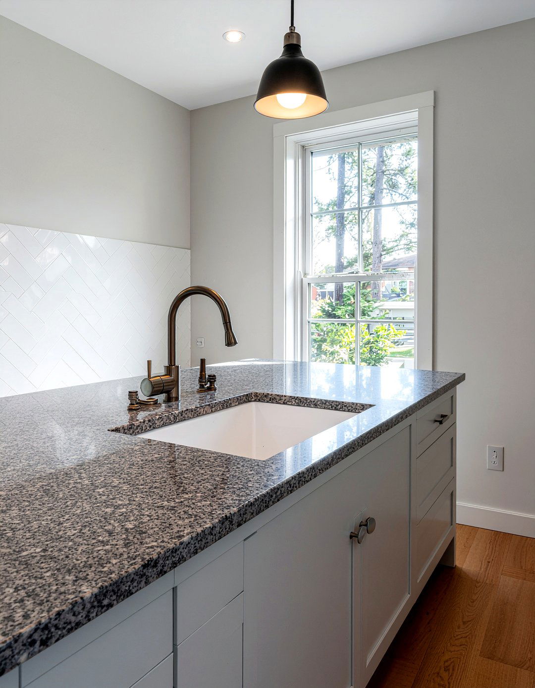 Gray countertops subway tile - 30 gray countertop kitchen ideas