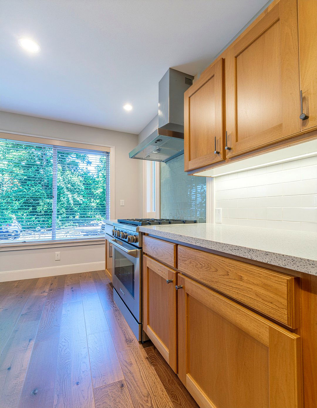 Gray countertops wood cabinets - 30 gray countertop kitchen ideas