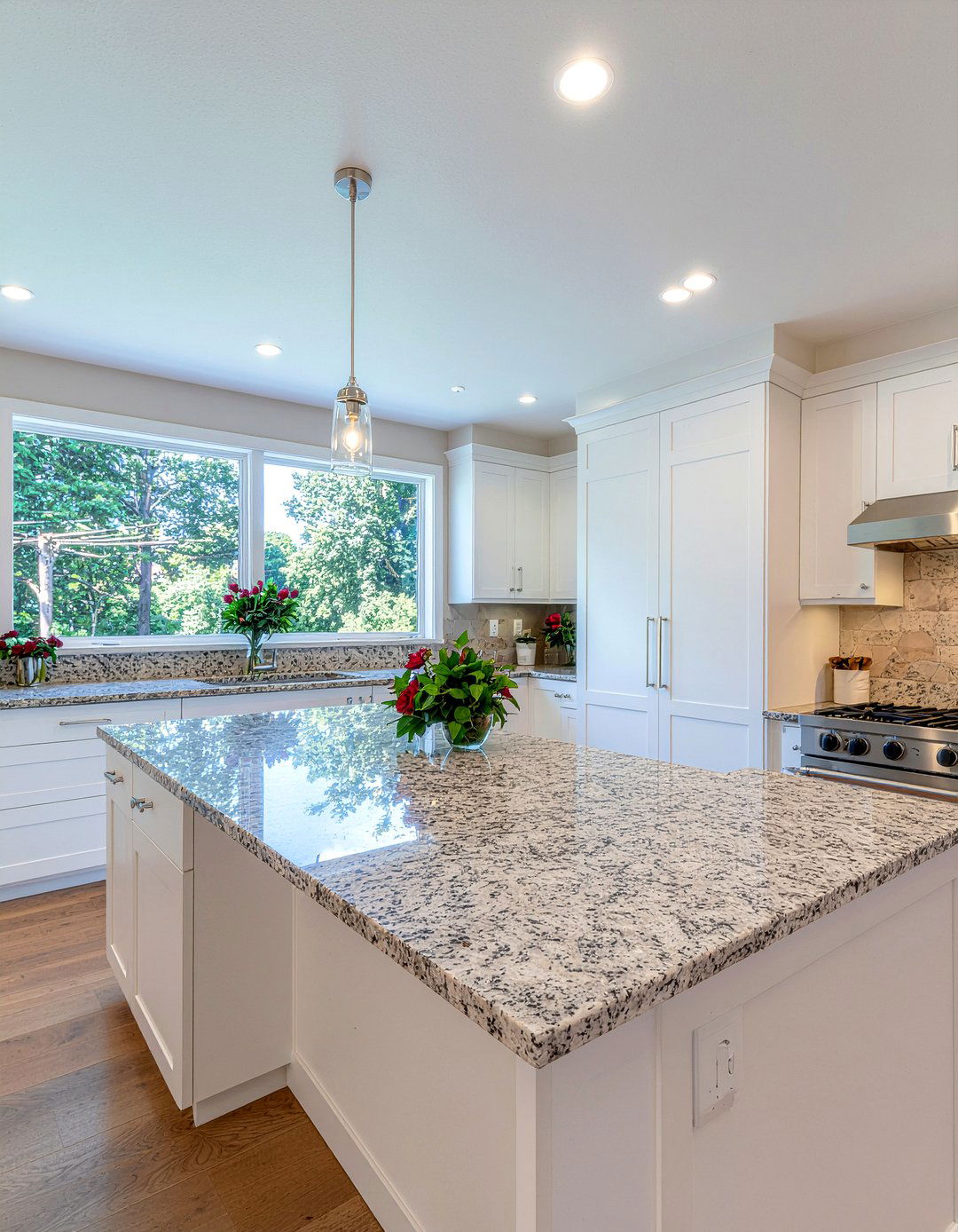 Gray granite countertops white cabinets - 30 gray countertop kitchen ideas