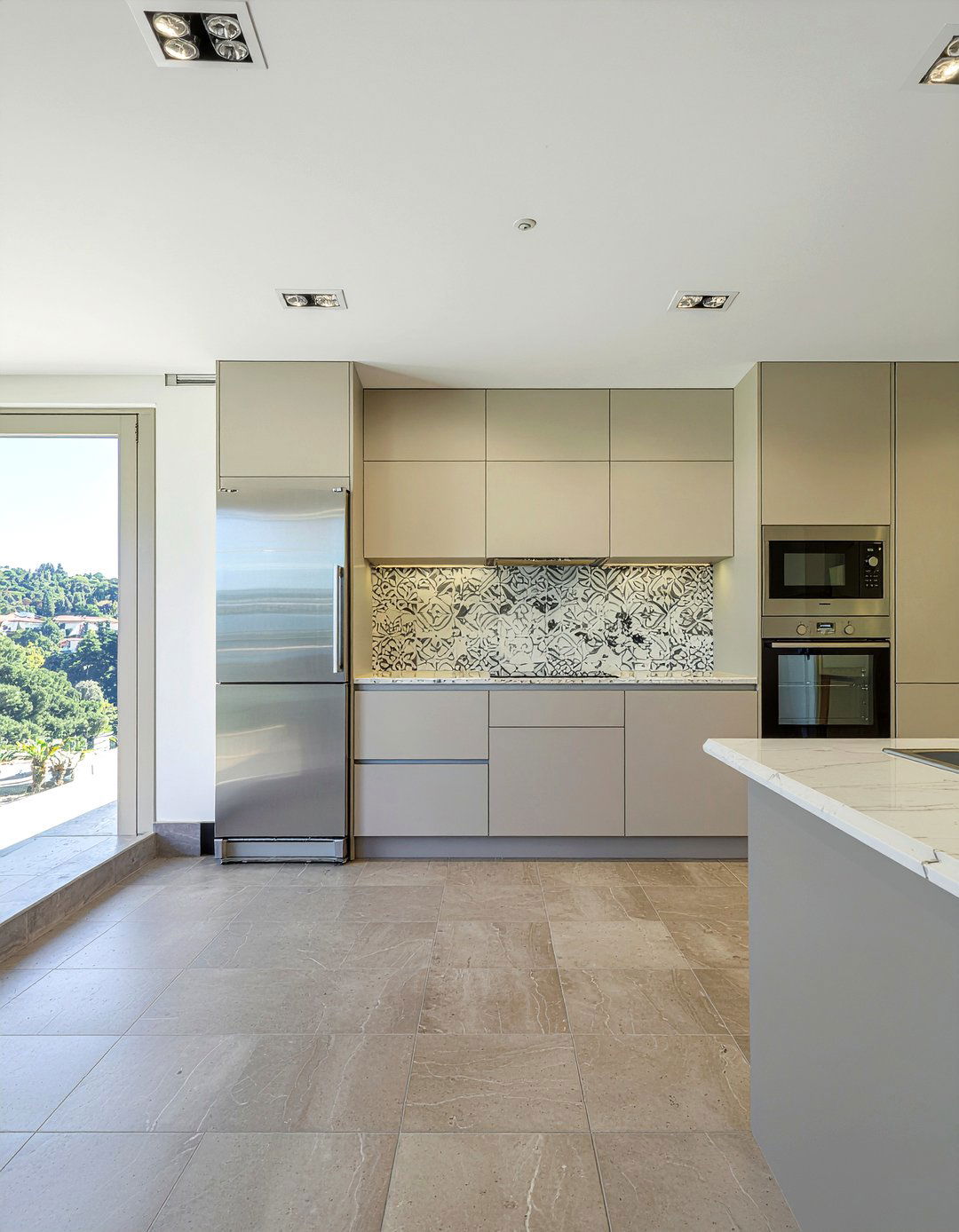 30 Porcelain Tile Floor Kitchen Ideas for a Durable Home