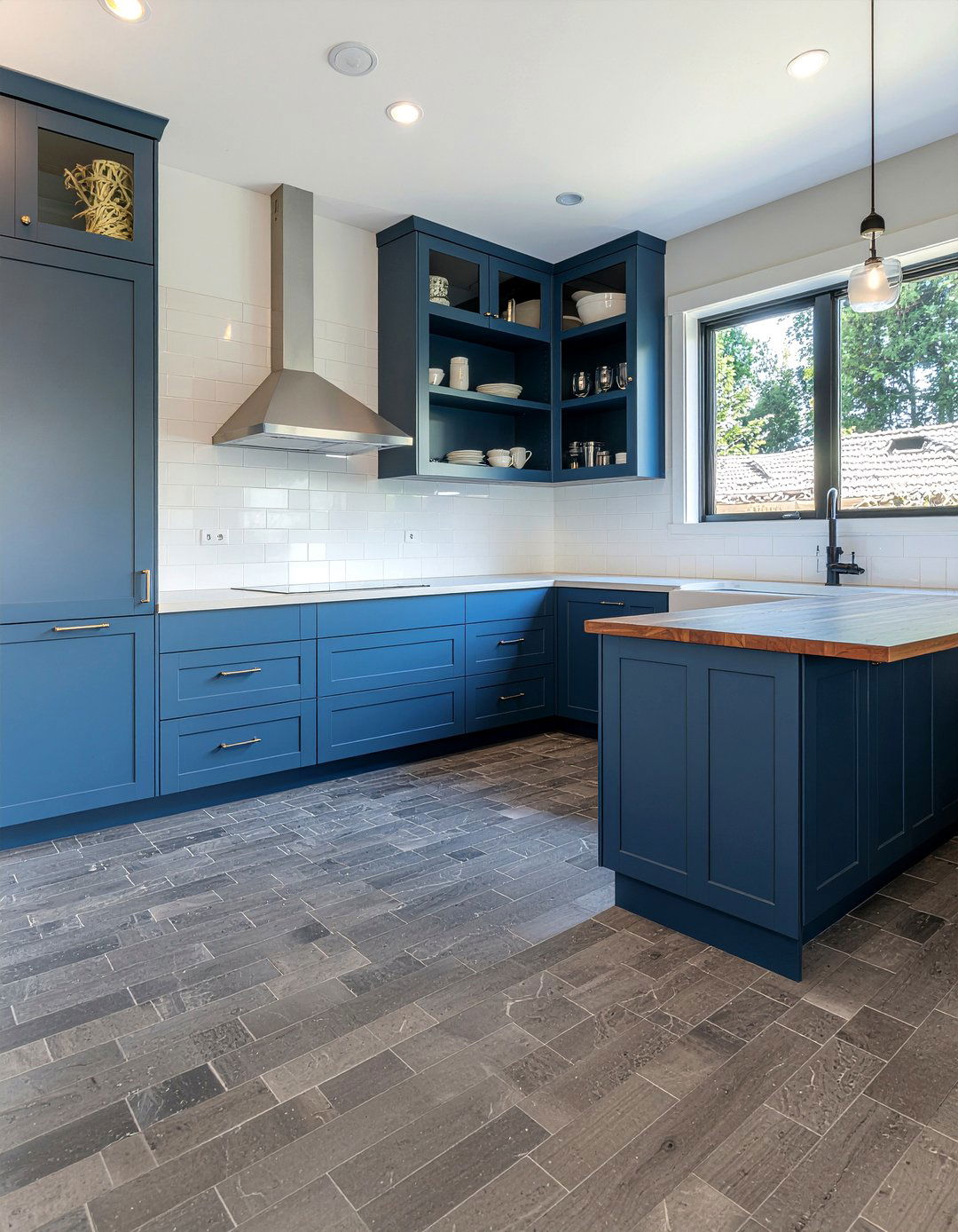 Grey Slate Subway Pattern - 30 slate floor kitchen ideas