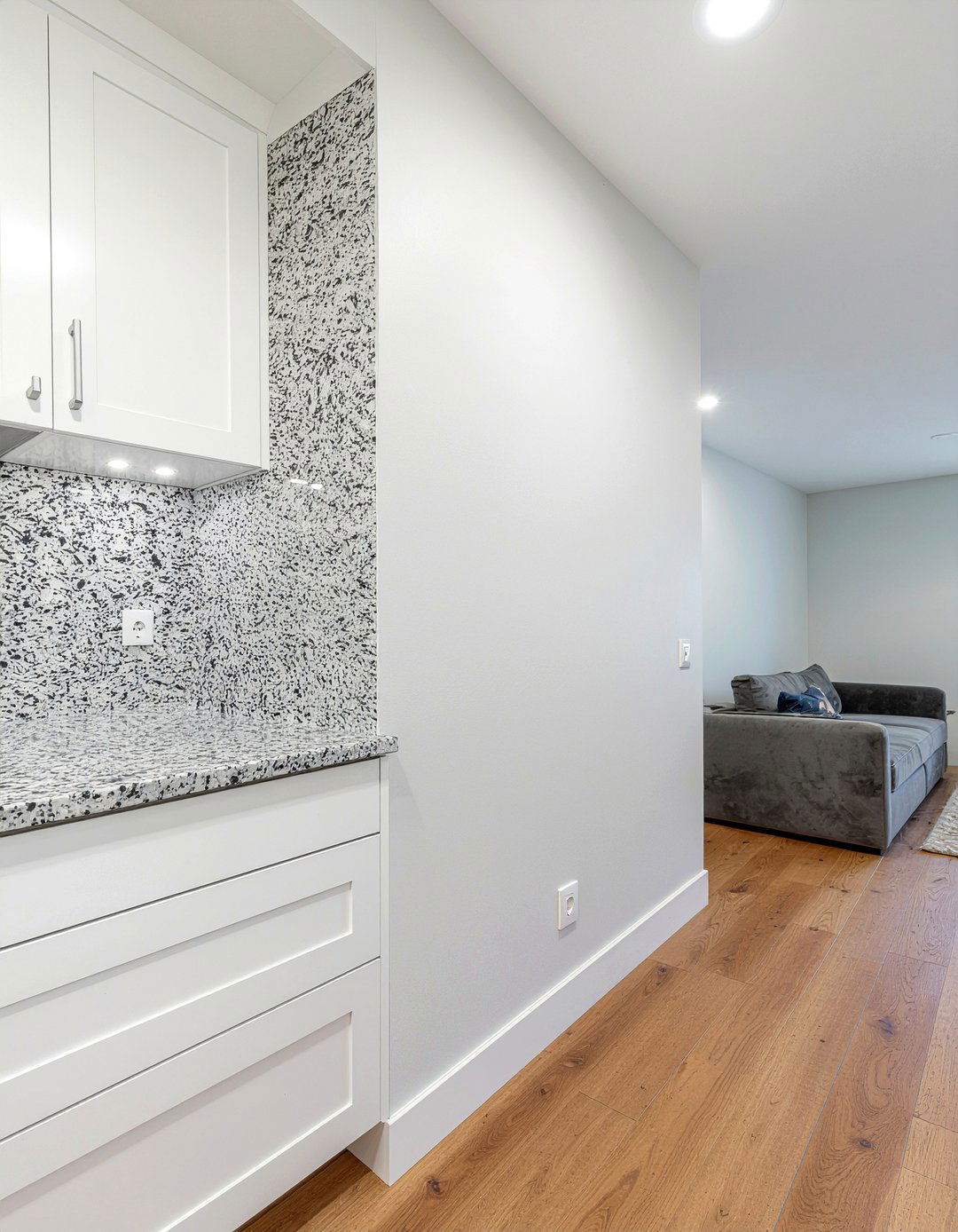 Half wall kitchen living room separation - 30 living room pony wall ideas