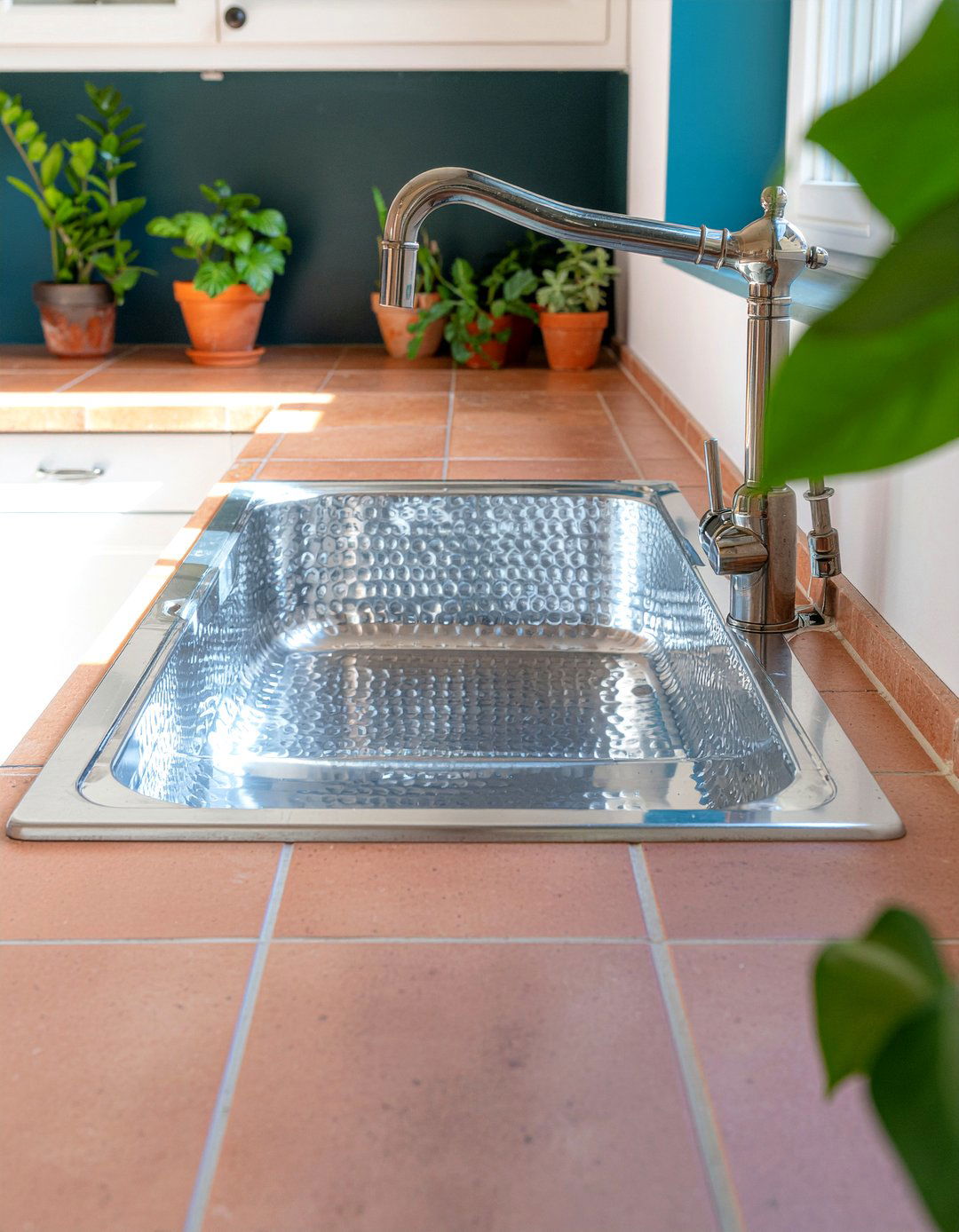 Hammered Metal Bar Sink - 30 bar sink kitchen ideas