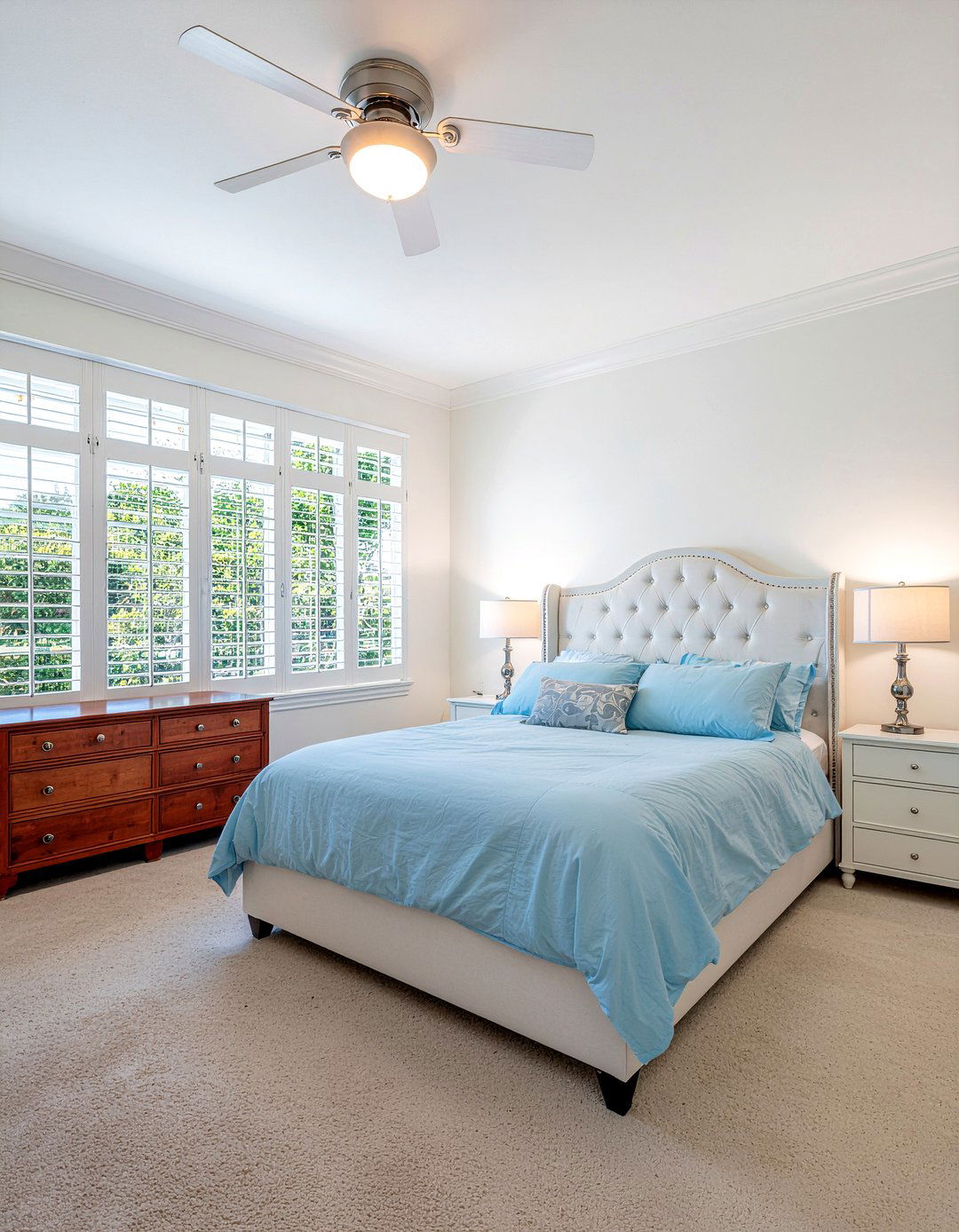 Hamptons Style Bedroom - 30 ocean themed bedroom ideas