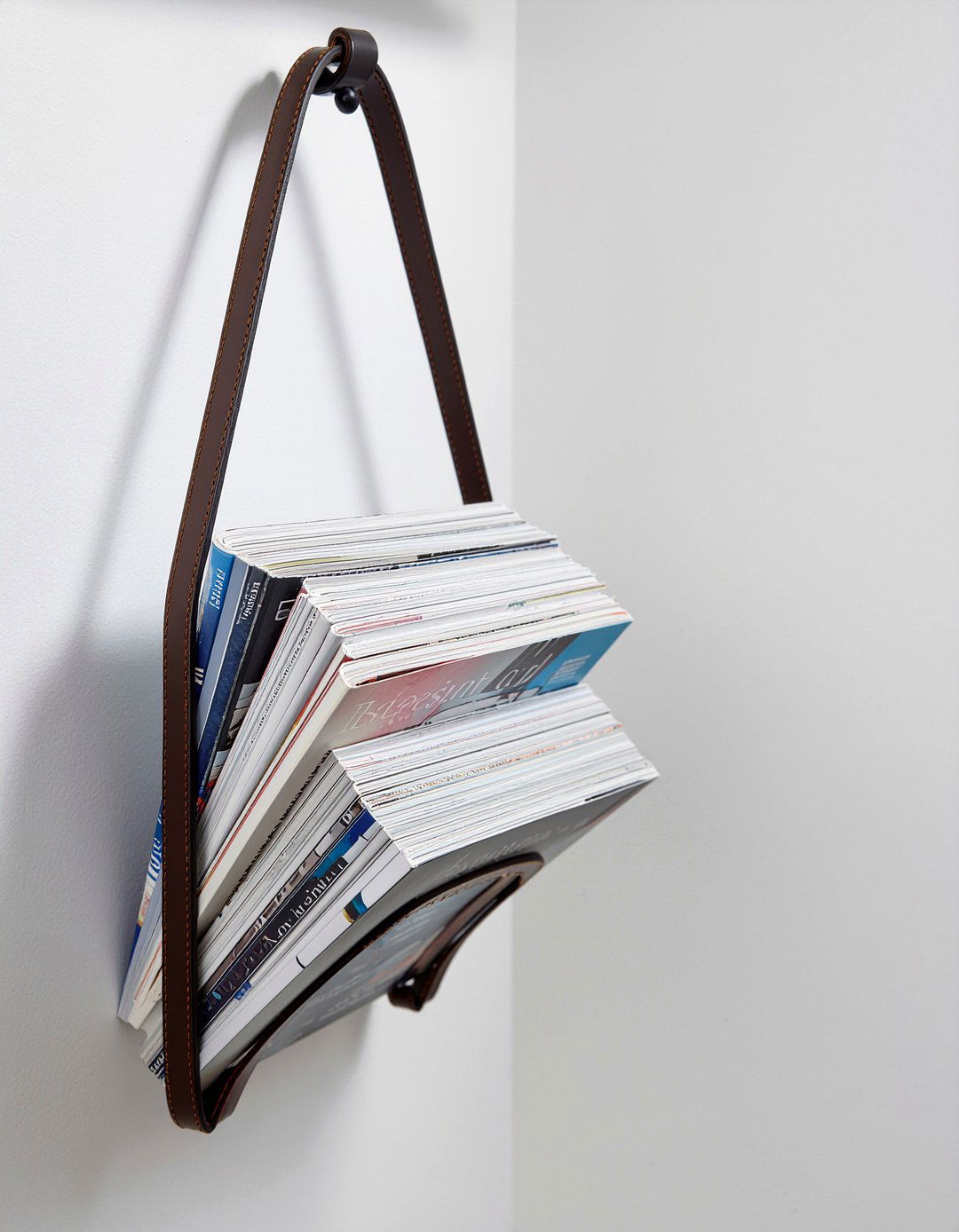 Hanging magazine rack - 30 bedroom magazine racks