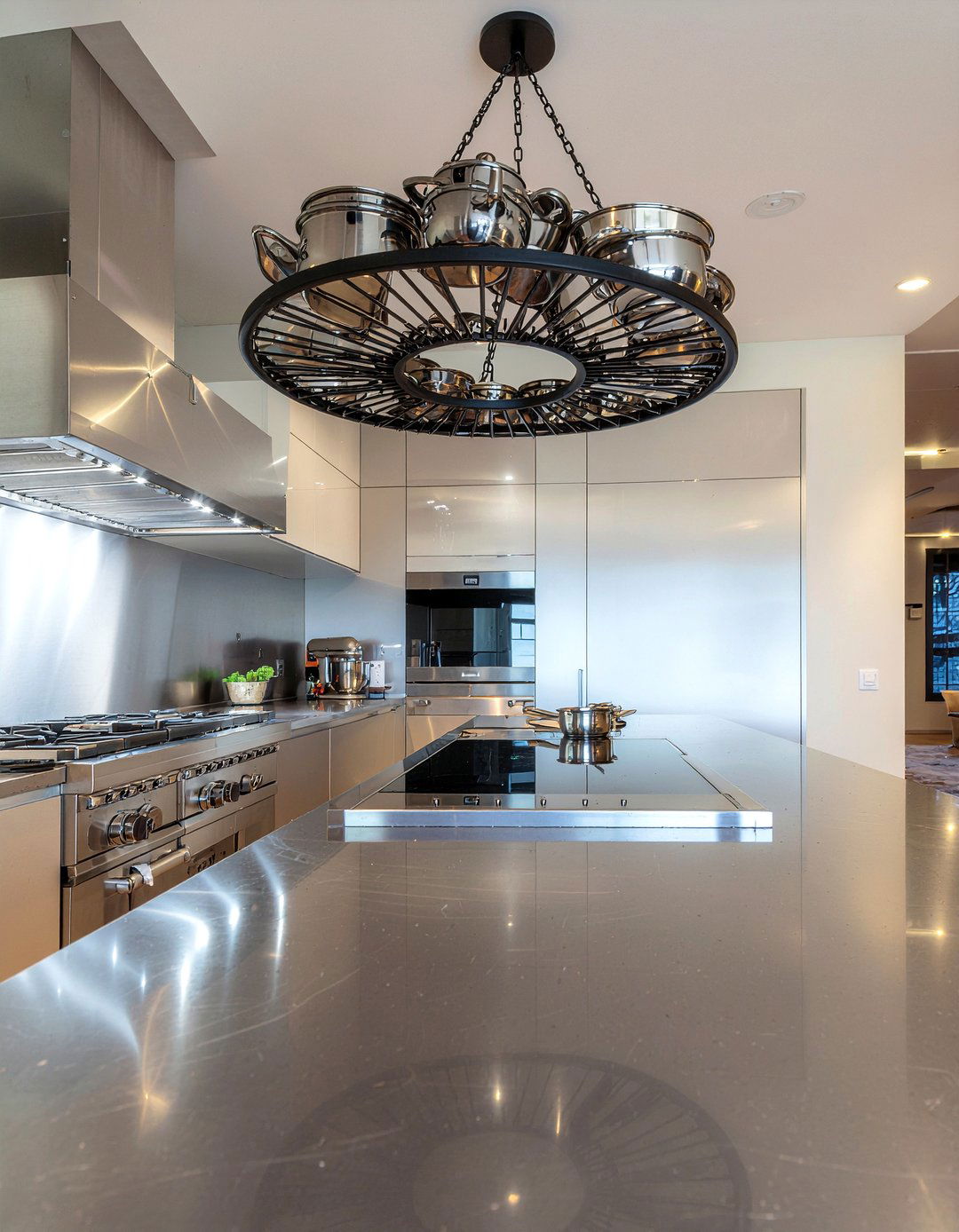 Hanging pot racks - 30 kitchen decor ideas