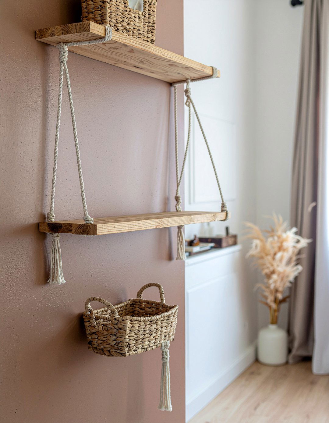 Hanging rope shelves - 30 bedroom shelving ideas