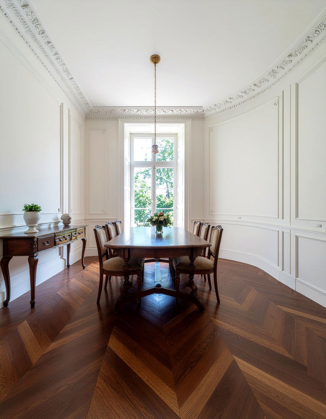 Hardwood Parquet Flooring - 30 heritage home dining room ideas