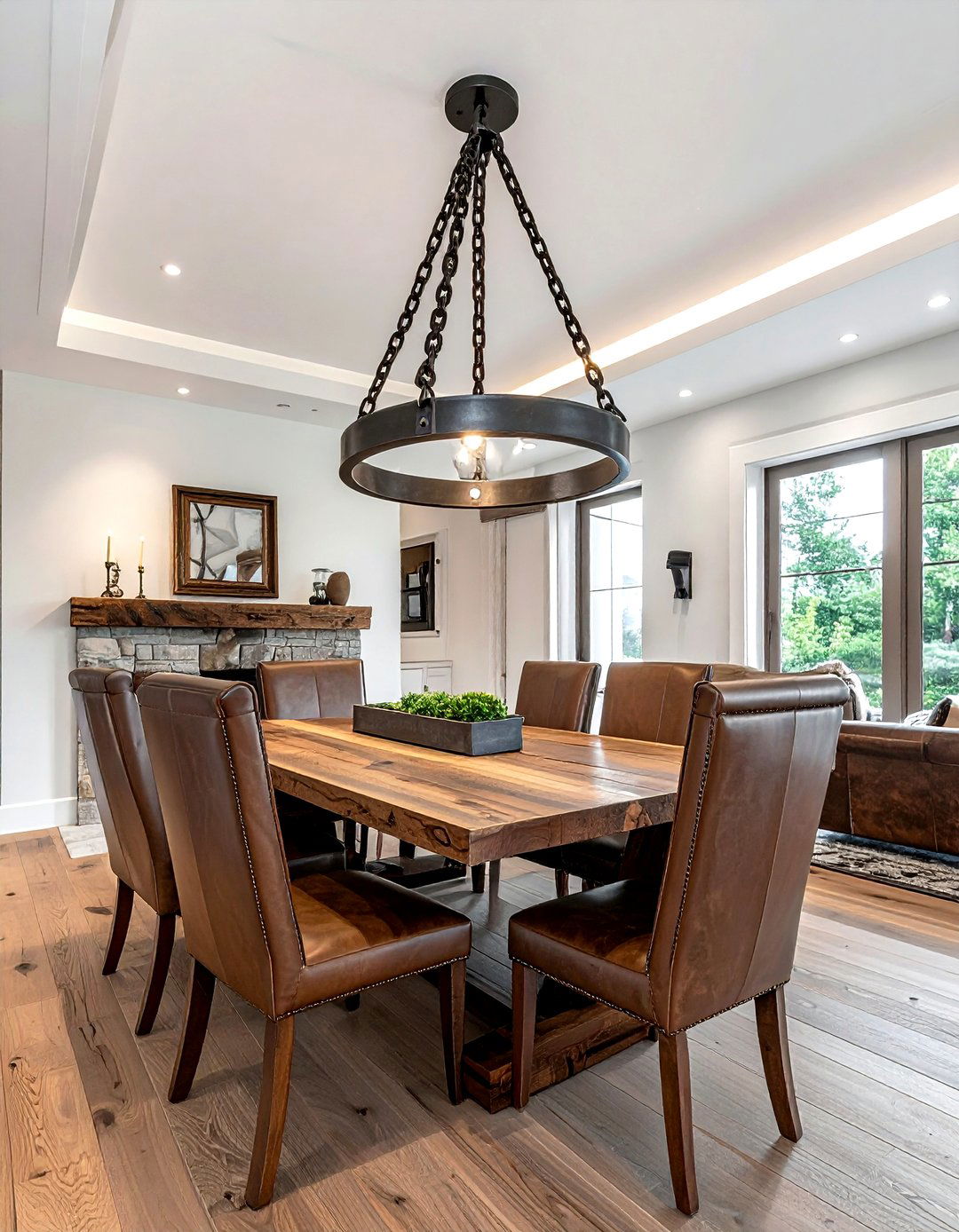 Heavy duty chain chandelier dining room - 30 industrial chandelier dining room ideas