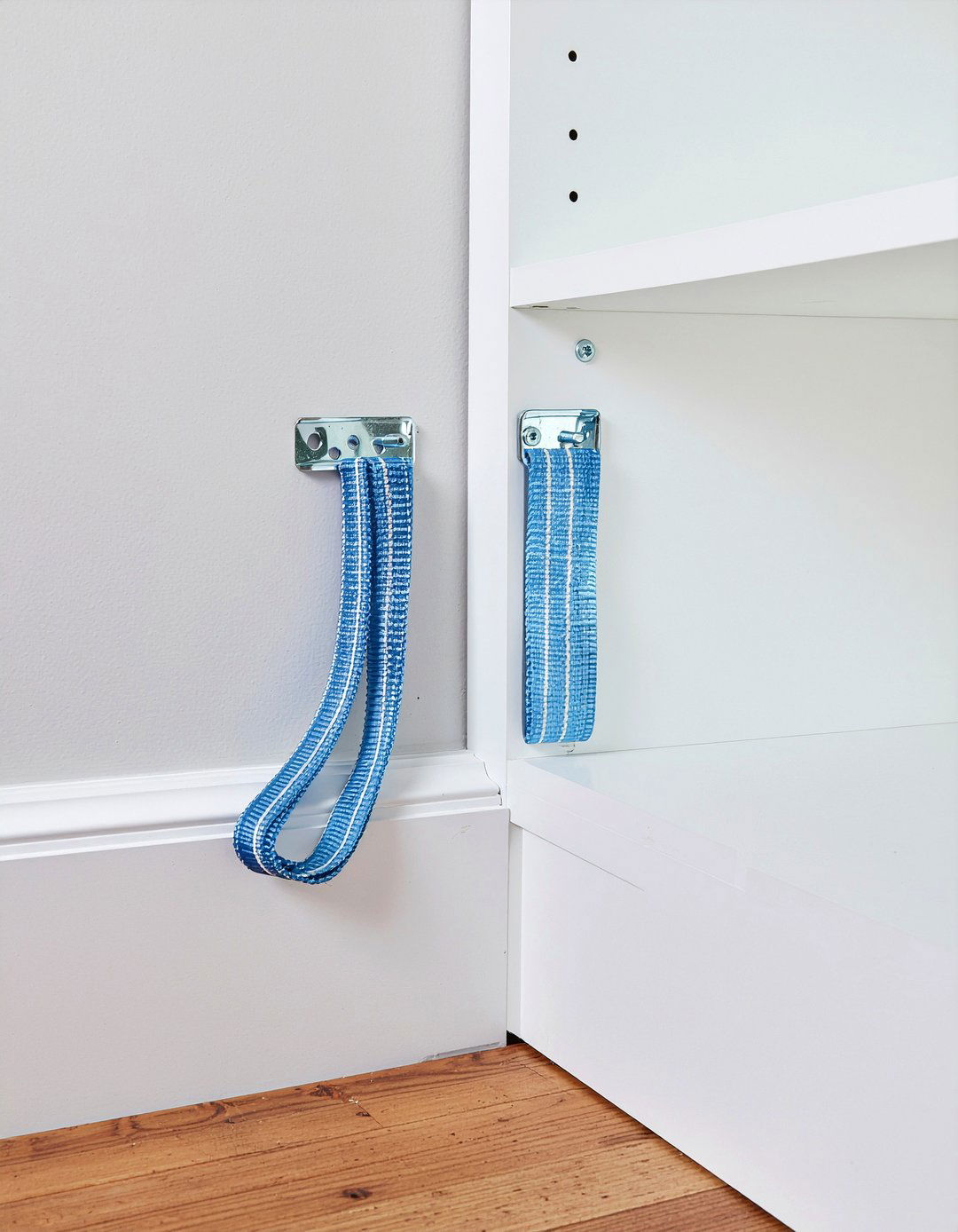 Heavy furniture wall anchors - 30 baby proof living room ideas