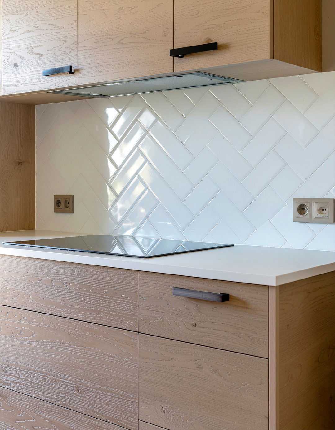 Herringbone Mirror Backsplash - 30 mirror backsplash kitchen ideas