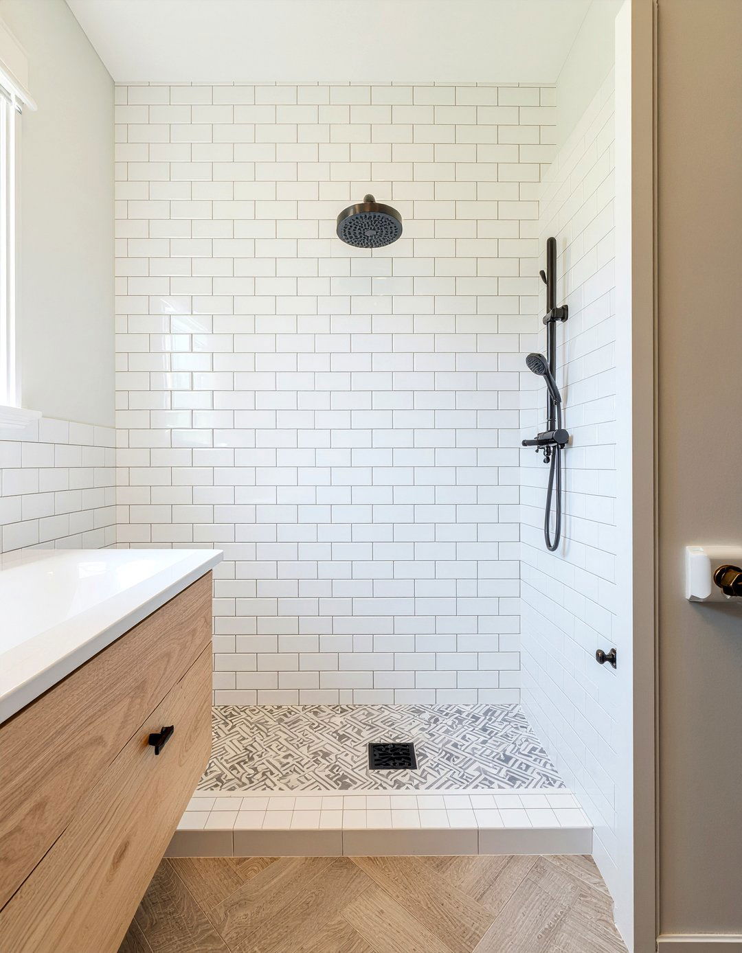 Herringbone and subway tile - 30 mixed tile bathroom ideas
