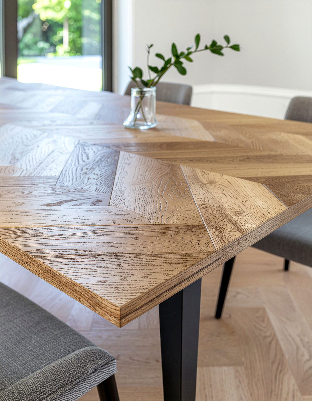 Herringbone wood table - 30 DIY dining table ideas