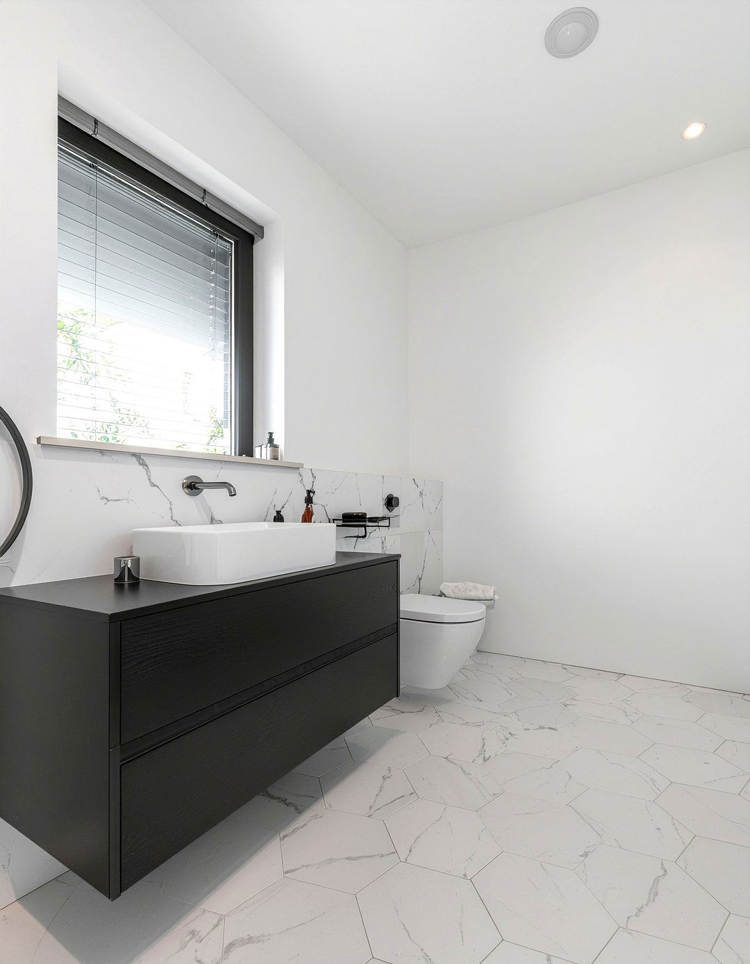 Hexagon Floor Tile - 30 Lowes bathroom ideas