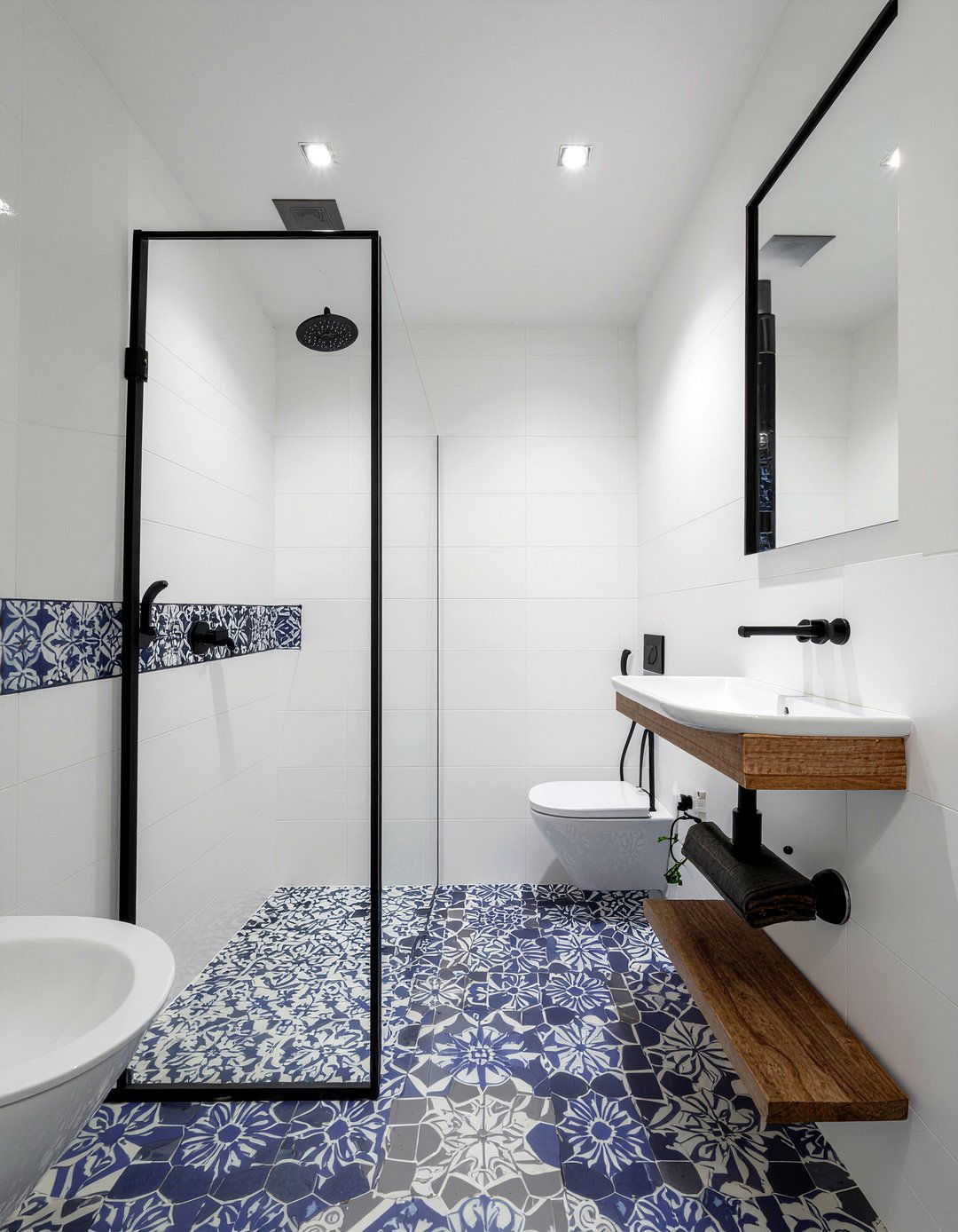 Hexagon Moroccan Cement Tile - 30 Moroccan tile bathroom ideas