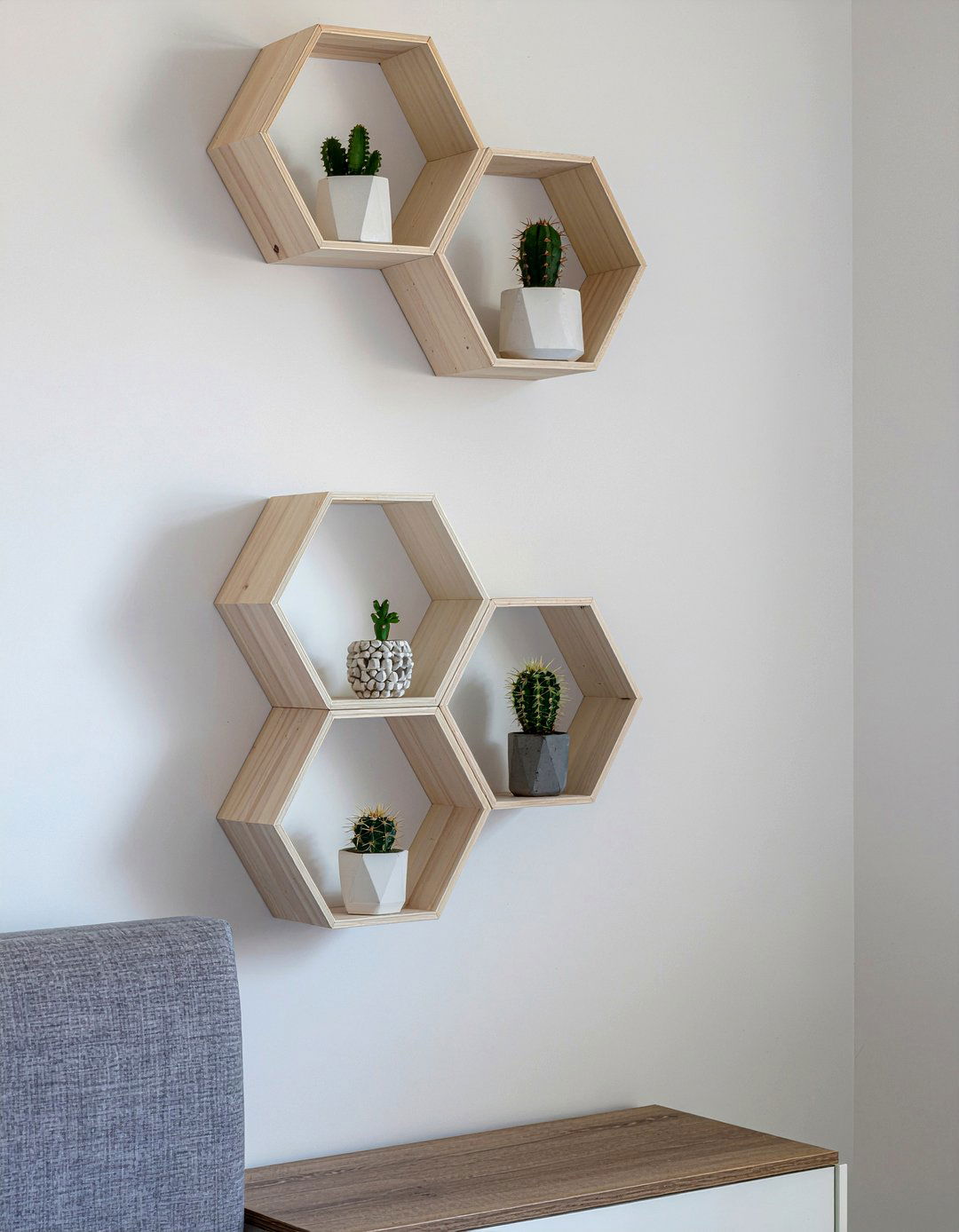 Hexagon wall shelves - 30 bedroom shelving ideas
