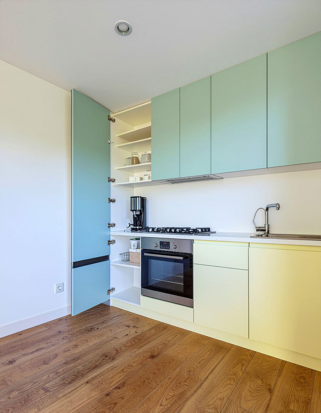 Hidden kitchen storage - 30 sleek modern kitchen ideas