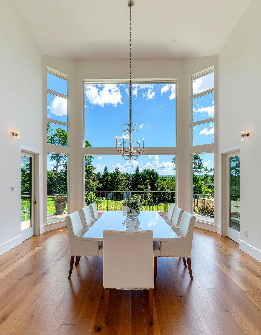 High Ceiling Dining Room - 30 majestic dining room ideas