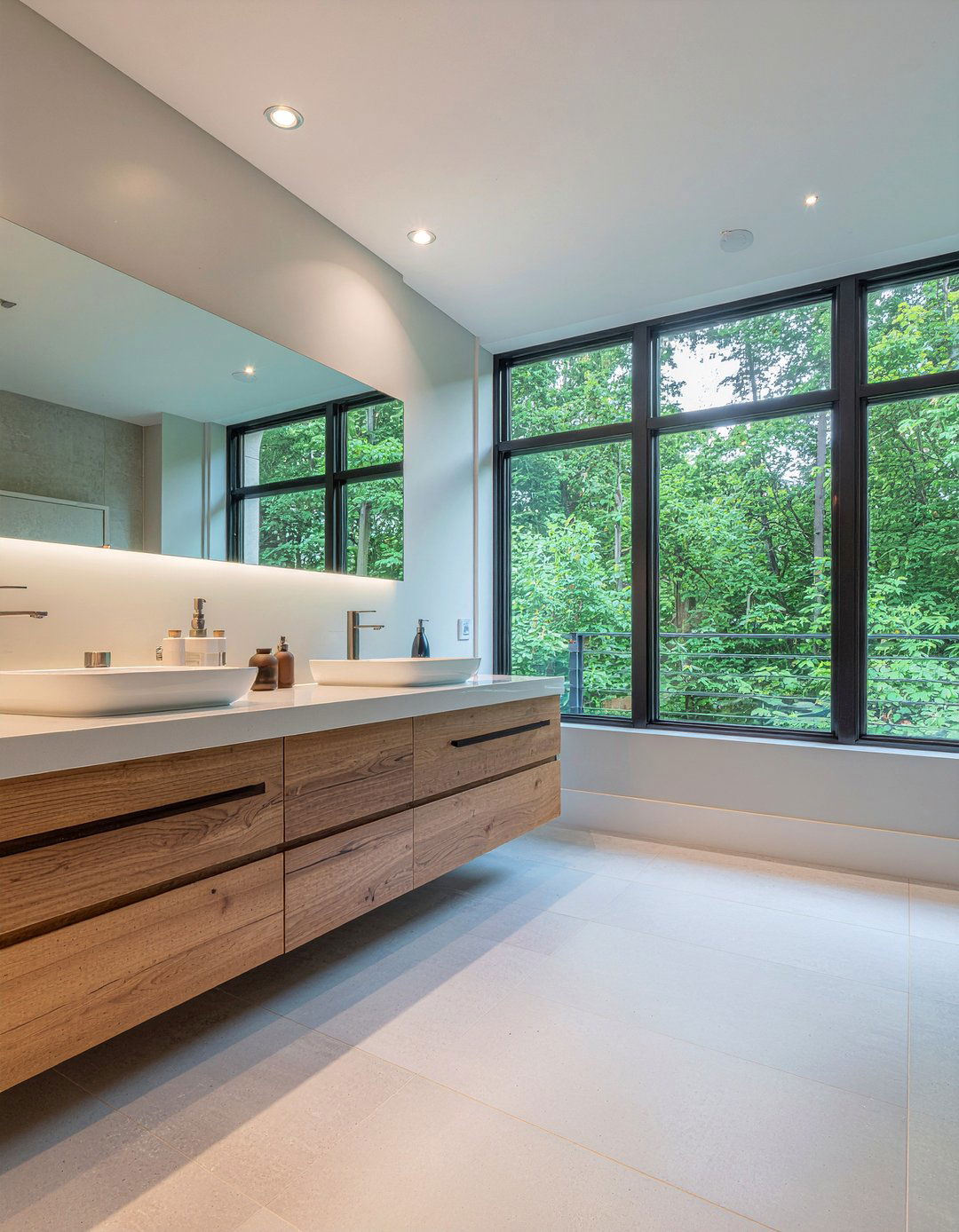 High Level Window - 30 bathroom natural light ideas