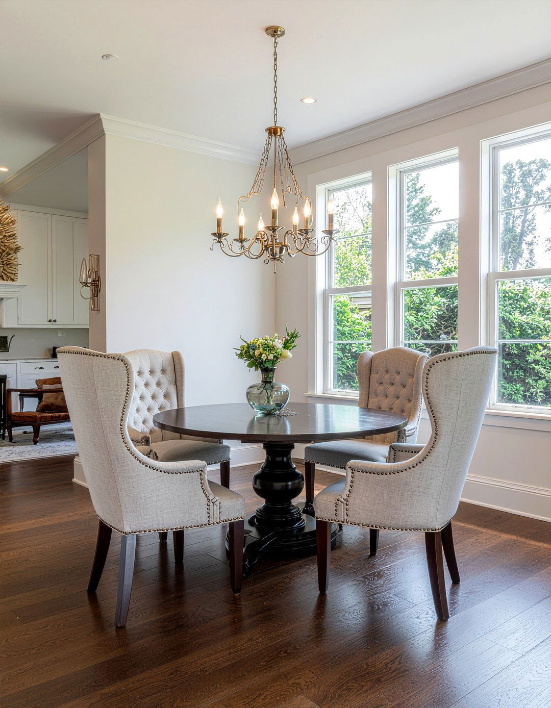 High back dining chairs - 30 formal dining room ideas