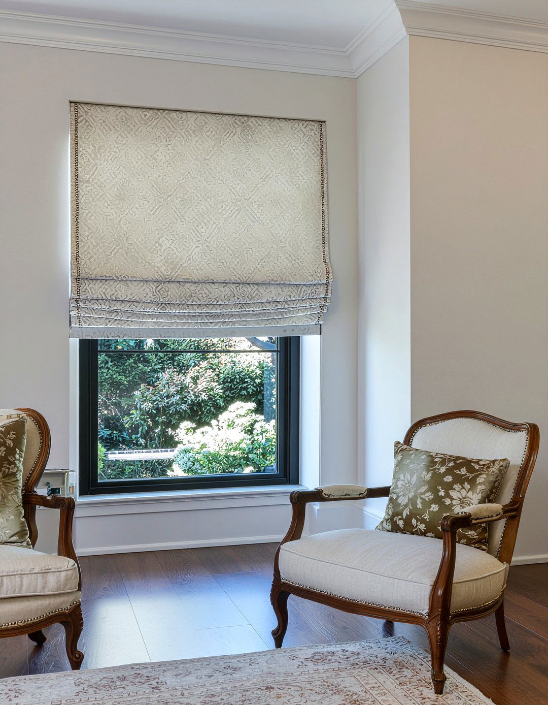 Hobbled roman shades - 30 living room roman shades