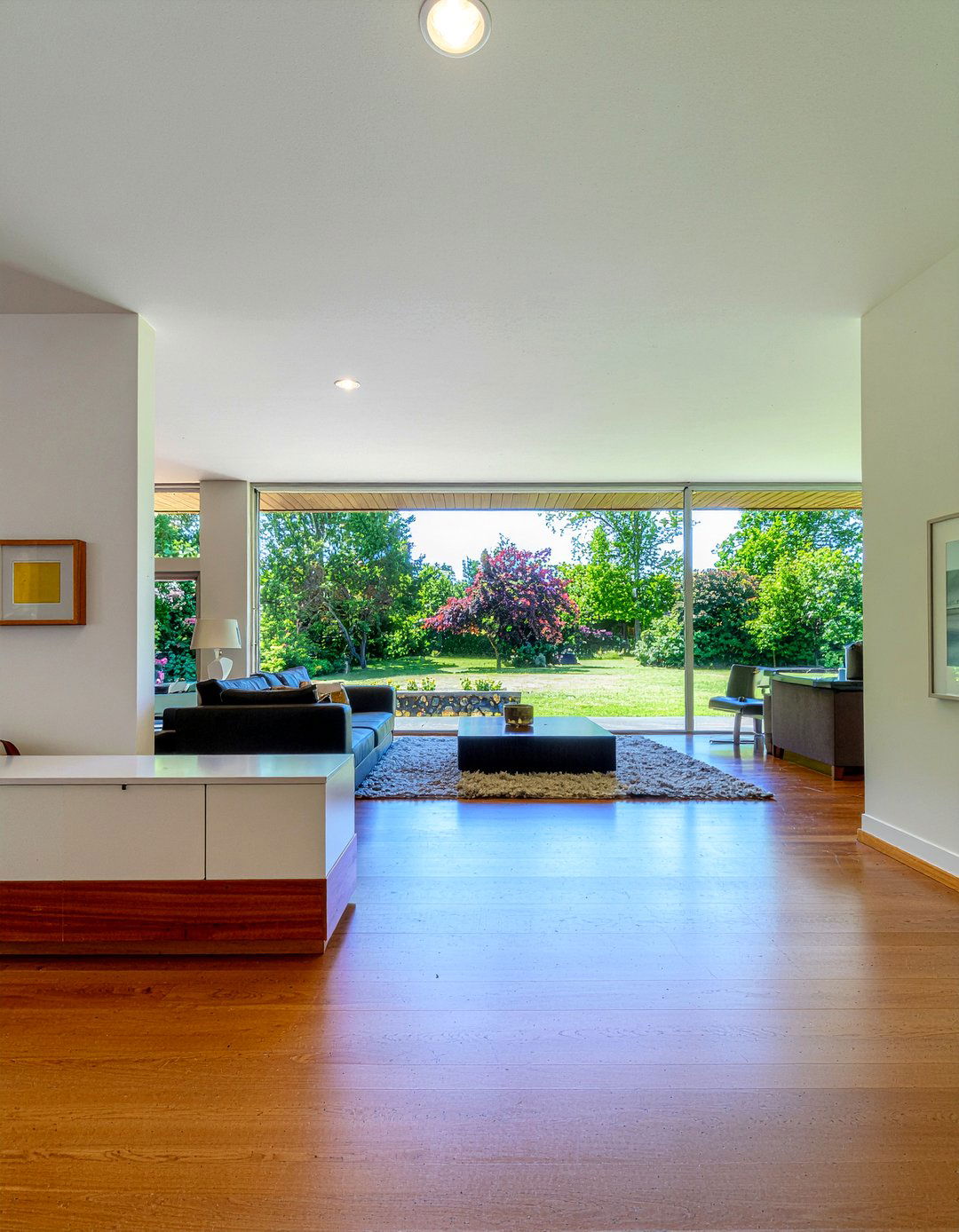 Horizontal picture window - 30 living room picture windows